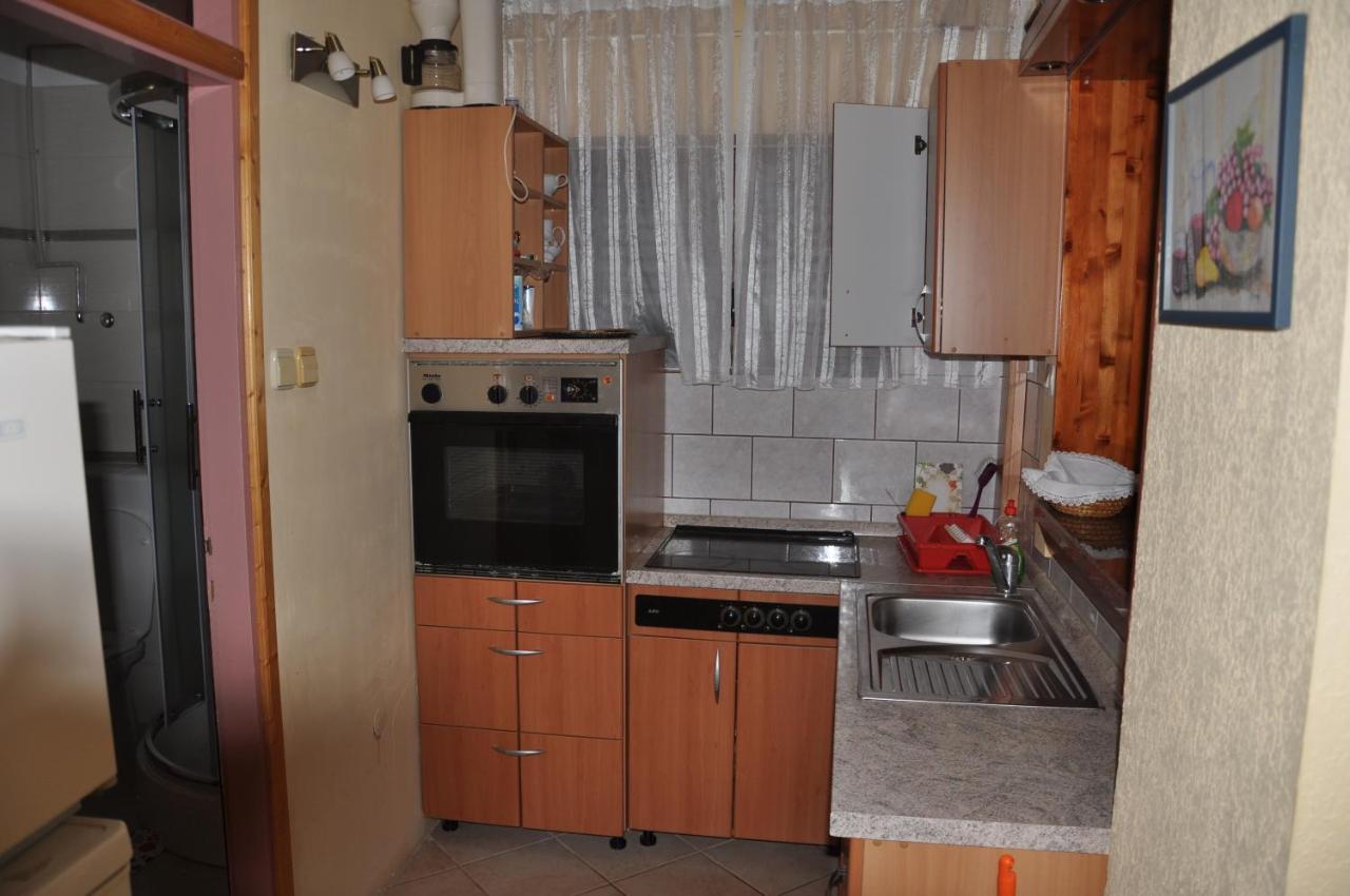 Apartmani Karla Klenovica Bagian luar foto