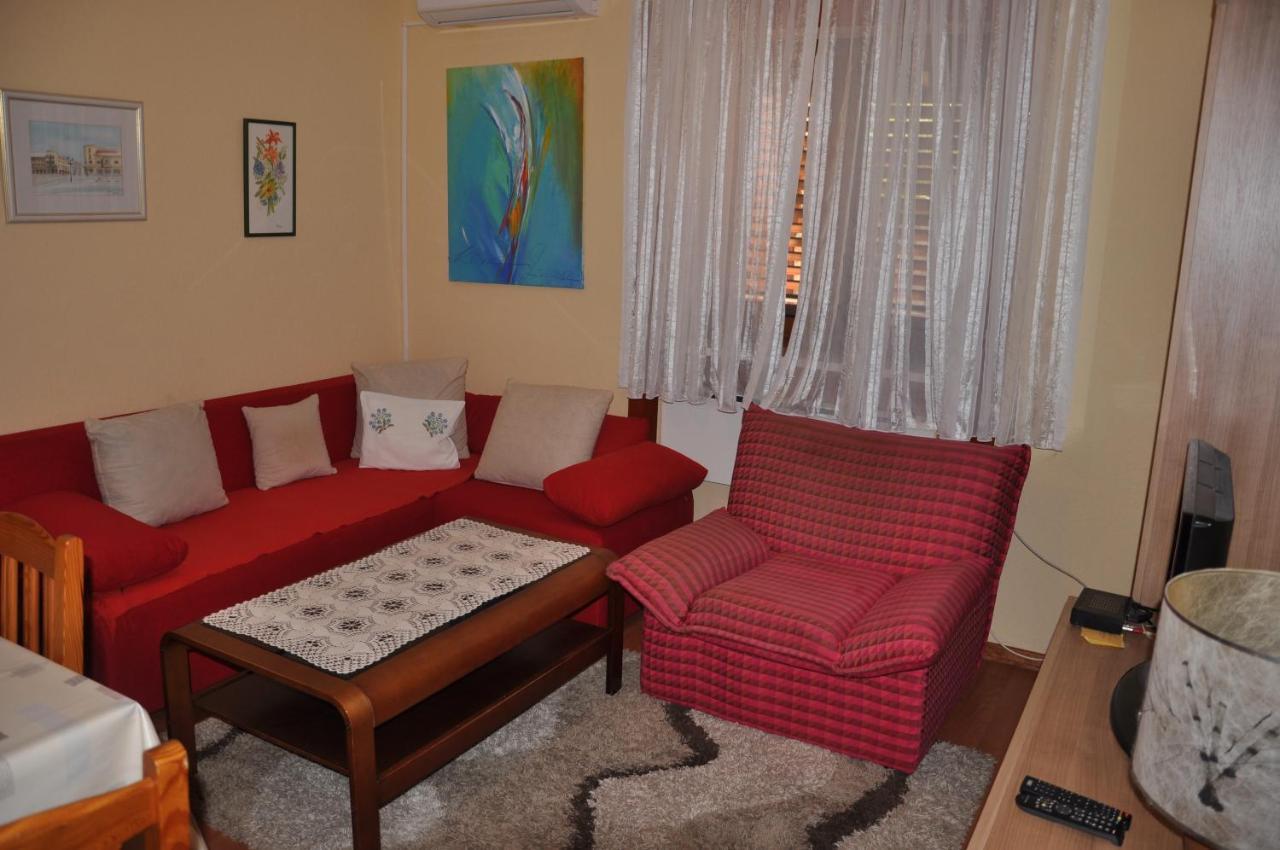 Apartmani Karla Klenovica Bagian luar foto