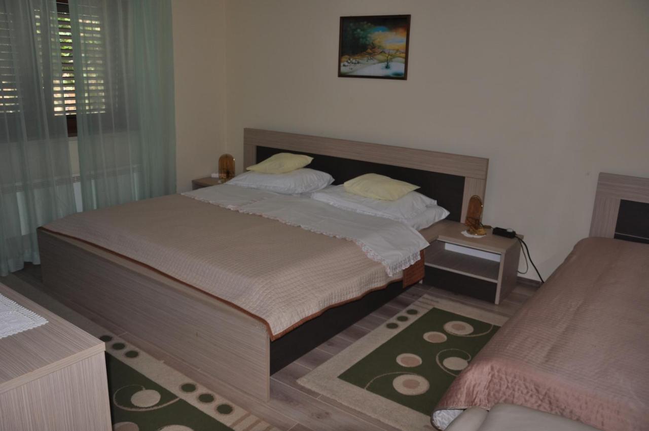 Apartmani Karla Klenovica Bagian luar foto