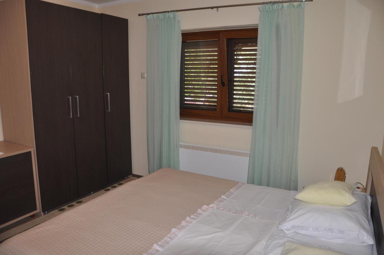 Apartmani Karla Klenovica Bagian luar foto